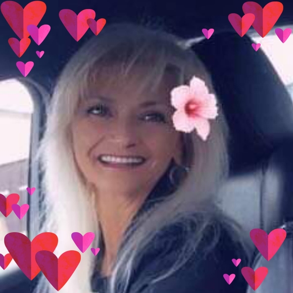Profile Picture of Angela Radabaugh (@hopeless1967) on Poshmark