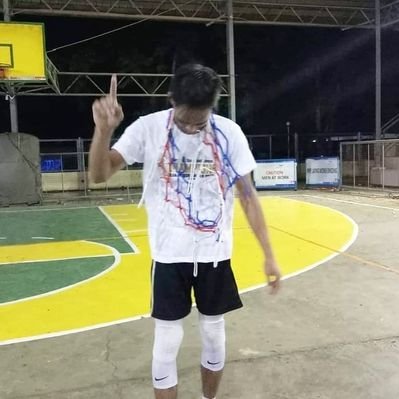 Profile Picture of Karl Caringal (@adrianCcaringal) on Twitter