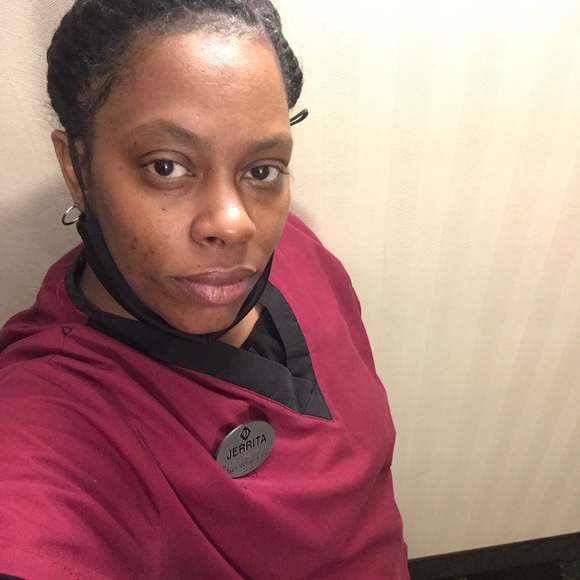 Profile Picture of Jerrita Meadows (@ritameadows) on Poshmark