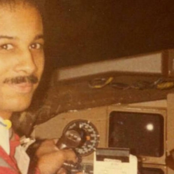 Profile Picture of Luis Tineo (@ltineo22) on Poshmark