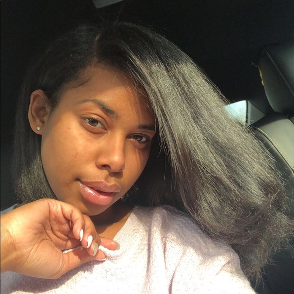 Profile Picture of Danejah Hooker (@danejah23) on Poshmark