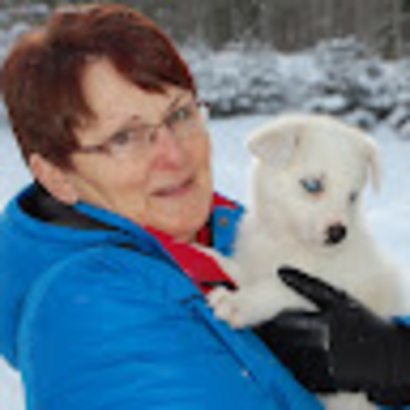 Dawn Coldwell - Poshmark Profile Picture of Dawn Coldwell (@dawn_coldwell) on Poshmark