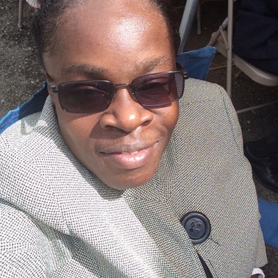 Profile Picture of Shirley Edward (@sirsir15) on Twitter