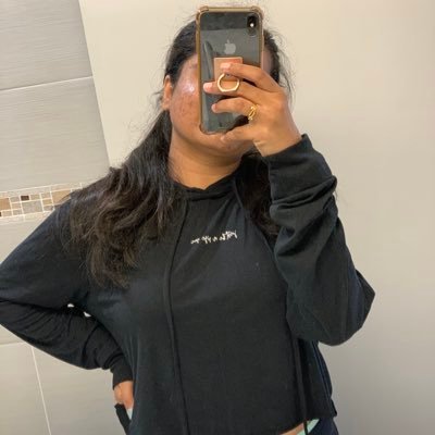 Profile Picture of Niki Desai (@niki_desai28) on Twitter