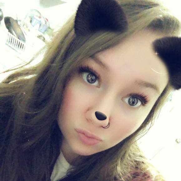 Profile Picture of Heather Marcinka (@julianabanana7) on Poshmark