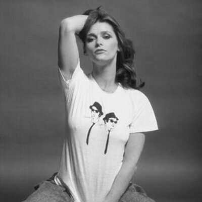 Profile Picture of Margot Kidder (@MargotKidder) on Twitter