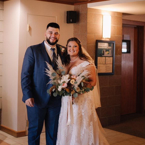 Profile Picture of Haley Slusser (@haleyhaley15) on Poshmark