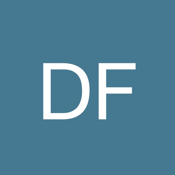 Profile Picture of Dawn Fossati (@fossatd) on Poshmark