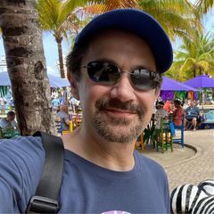Profile Picture of barrycrell (@barrycrell) on Tiktok