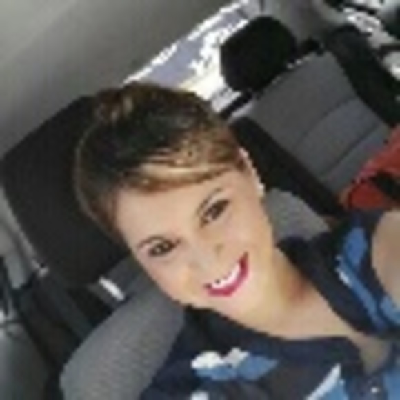 Profile Picture of Liset Rocha (@liset_rocha) on Poshmark