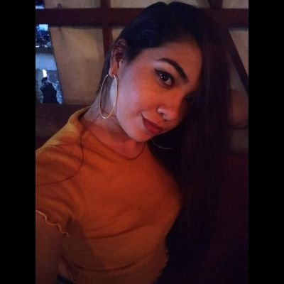 Profile Picture of Lucia Benavides (@LucyBenavidezn) on Twitter