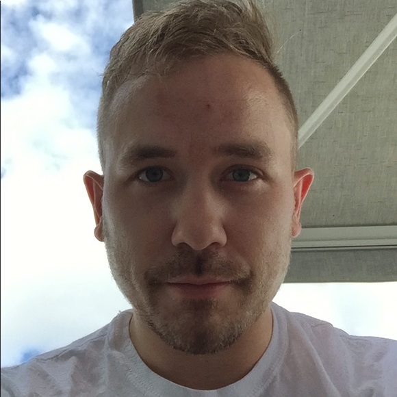 Profile Picture of Kristofer Adkins (@deadklau5) on Poshmark