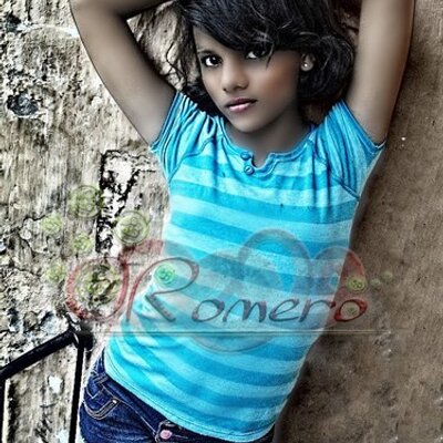 Profile Picture of Laura Centeno (@lauracenteno11) on Twitter