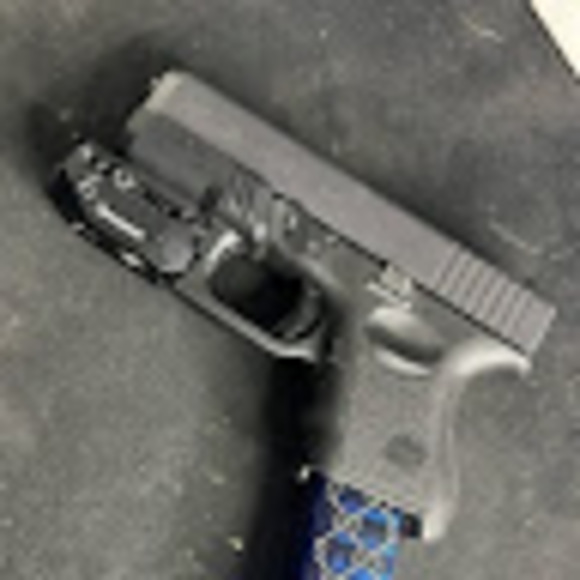 Profile Picture of E.j. Kerwood (@ejthedj2029) on Poshmark