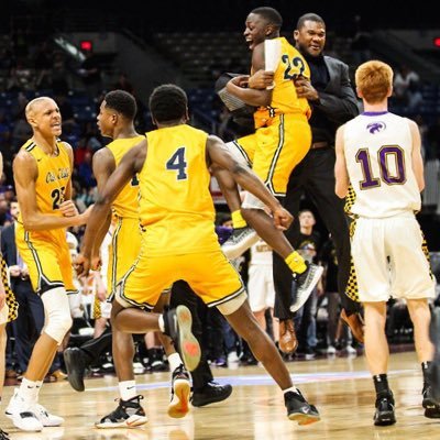 Profile Picture of Micheal Lenoir  🔪 (@slimeszn_mike) on Twitter