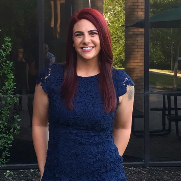 Profile Picture of Nicole Casagrande (@nbcasagrande1) on Poshmark