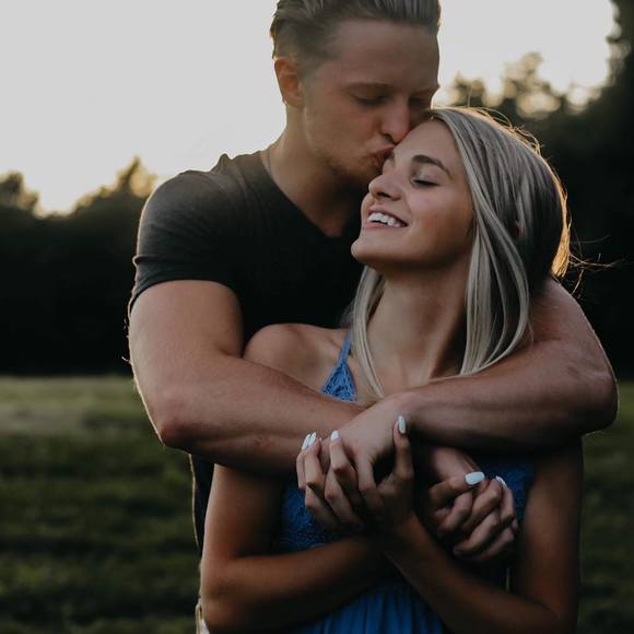 Bianca Perkins - Poshmark Profile Picture of Bianca Perkins (@biancaperkins20) on Poshmark