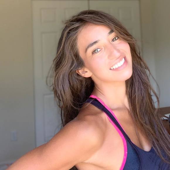 Profile Picture of Paula Dickson (@pauladk278) on Poshmark