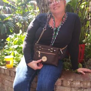 Profile Picture of Tina Capps (@1a52f21392974fa) on Twitter