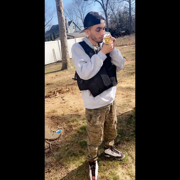 Profile Picture of Jimenez David (@jimenez_david) on Poshmark