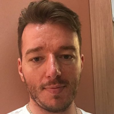 Profile Picture of Robert M Lukacson Twitter