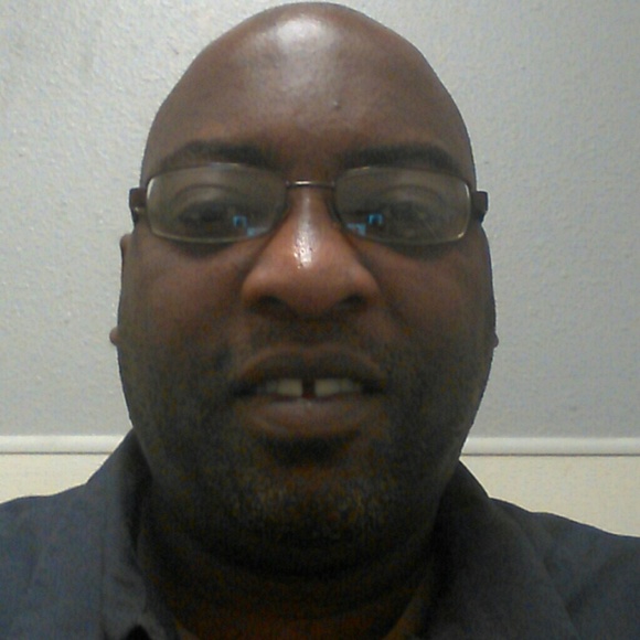 Profile Picture of Roy Roberts (@bean90) on Poshmark