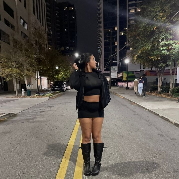Profile Picture of michaela.rene (@michaela.rene) on Tiktok