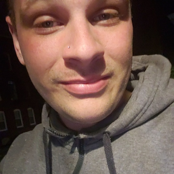 Profile Picture of Jonathan Cavette (@bbyflow413) on Poshmark