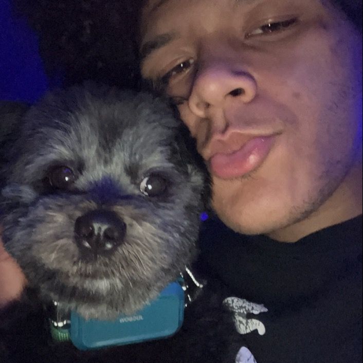 Sam Thayer - Tiktok Profile Picture of Sam Thayer (@@samthayer2) on Tiktok