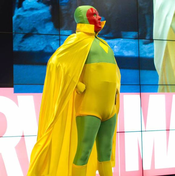 Profile Picture of James Darling (@jamesndarling) on Poshmark