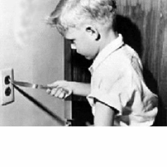 Profile Picture of James Hamilton (@mrhamilton2u) on Poshmark