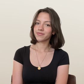 Profile Picture of Brianna Alves (@briannaialves) on Pinterest