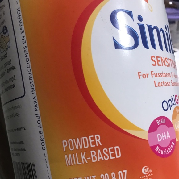 Akemi Jhon - Poshmark Profile Picture of Akemi Jhon (@clarajhon) on Poshmark