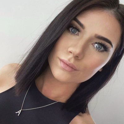 Profile Picture of Abby-Jane Davison (@abbyXdavison) on Twitter