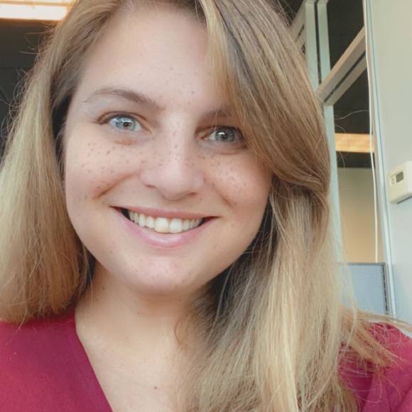 Profile Picture of Dana Linenberger (@linenbdm) on Poshmark