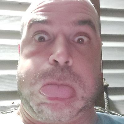 Profile Picture of Lemon Vaughn (@VaughnLemon) on Twitter