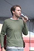 Profile Picture of Deke Sharonon Wikipedia