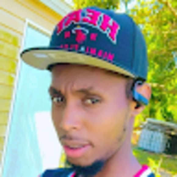Profile Picture of Jacques sony Pierre (@sonyprod) on Poshmark