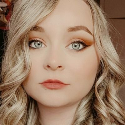 Profile Picture of Natalie Anne Kane (@Natalie1995) on Twitter