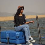 Profile Picture of Jhinuk Chatterjee (@girl_insomniac) on Instagram