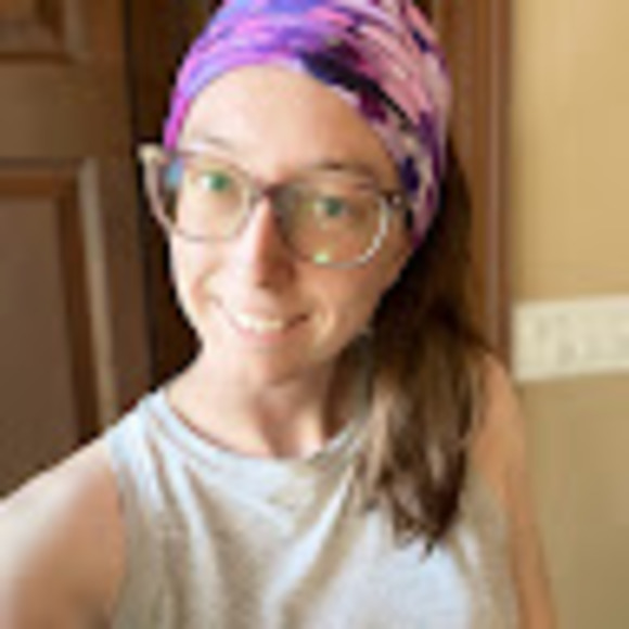 Profile Picture of Audrey Pouliot (@audreyp18) on Poshmark