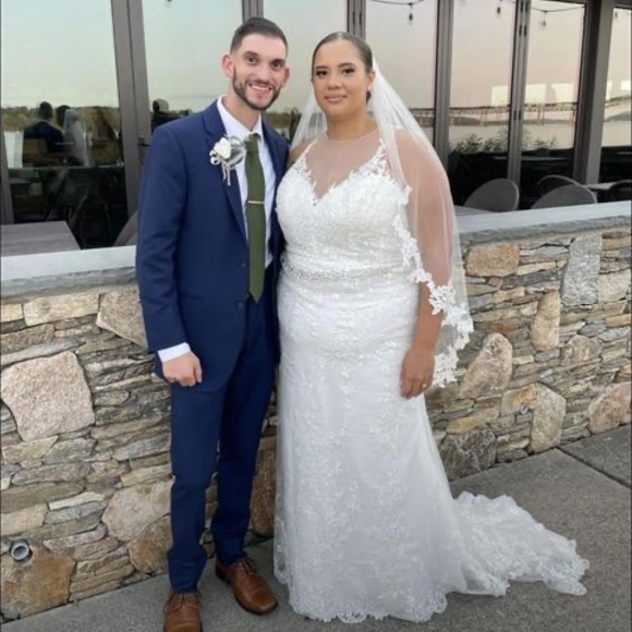 Profile Picture of Thomas Rodano (@fitnessr04) on Poshmark