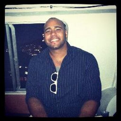 Profile Picture of Victor Santos (@Mr_VicSan11) on Twitter