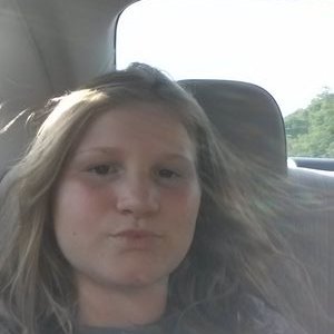 Profile Picture of Katelyn Brosseau (@whoaits_kate) on Twitter