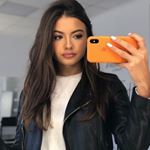 Profile Picture of Laura Monroe (@the_lauramonroe) on Instagram