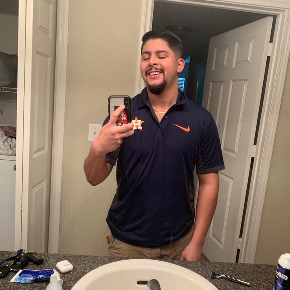 David Morado - Poshmark Profile Picture of David Morado (@dmorado4) on Poshmark