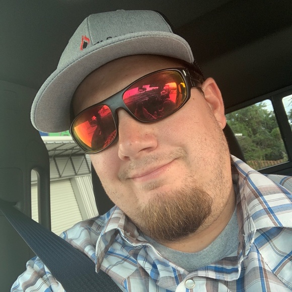 Profile Picture of James Stich (@jstich88) on Poshmark