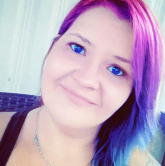 Profile Picture of Jessica Petredis (@jm105644) on Poshmark