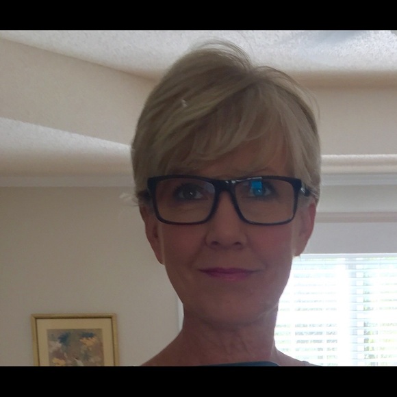 Profile Picture of Jami Craig (@jamic07) on Poshmark