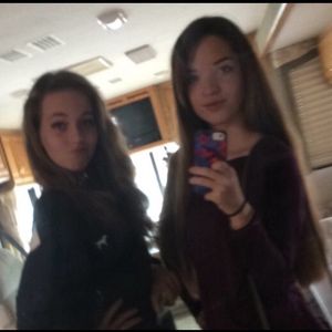 Profile Picture of Emmie (@emmbourg) on Myspace